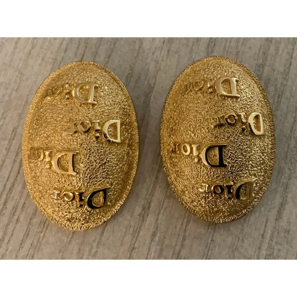 Christian Dior Vintage Logo Gold Oval Clip On Earrings - Picture 3 of 5